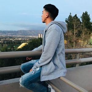 Meet your Posher, Alberto